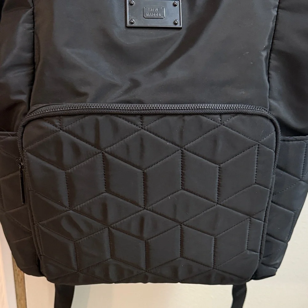 Steve Madden Black Geometric Backpack - Picture 4 of 7